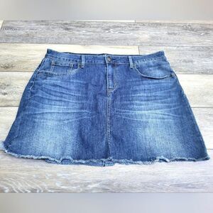 Levi's denim skirt jean mini high rise skirt size 18 w34